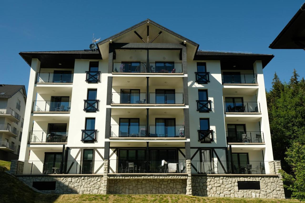 Apartamenty Rebergen w kompleksie Apartamenty Piano Swieradow-Zdroj Bagian luar foto